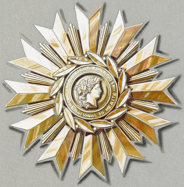 15702