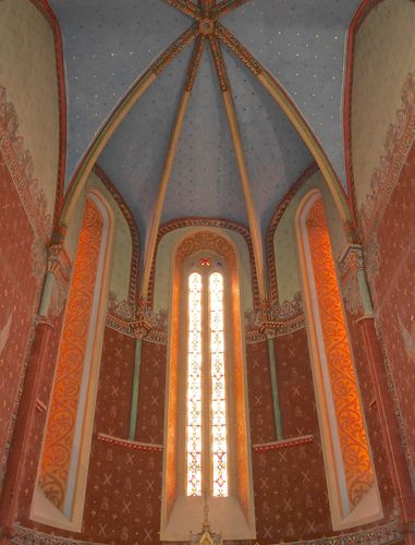 22593