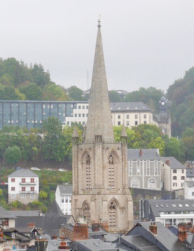 26586